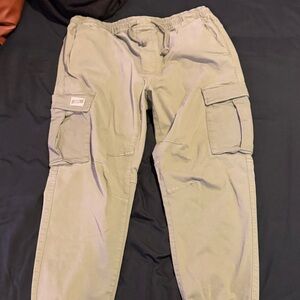 Zara Men's Cargo Pants - Light green